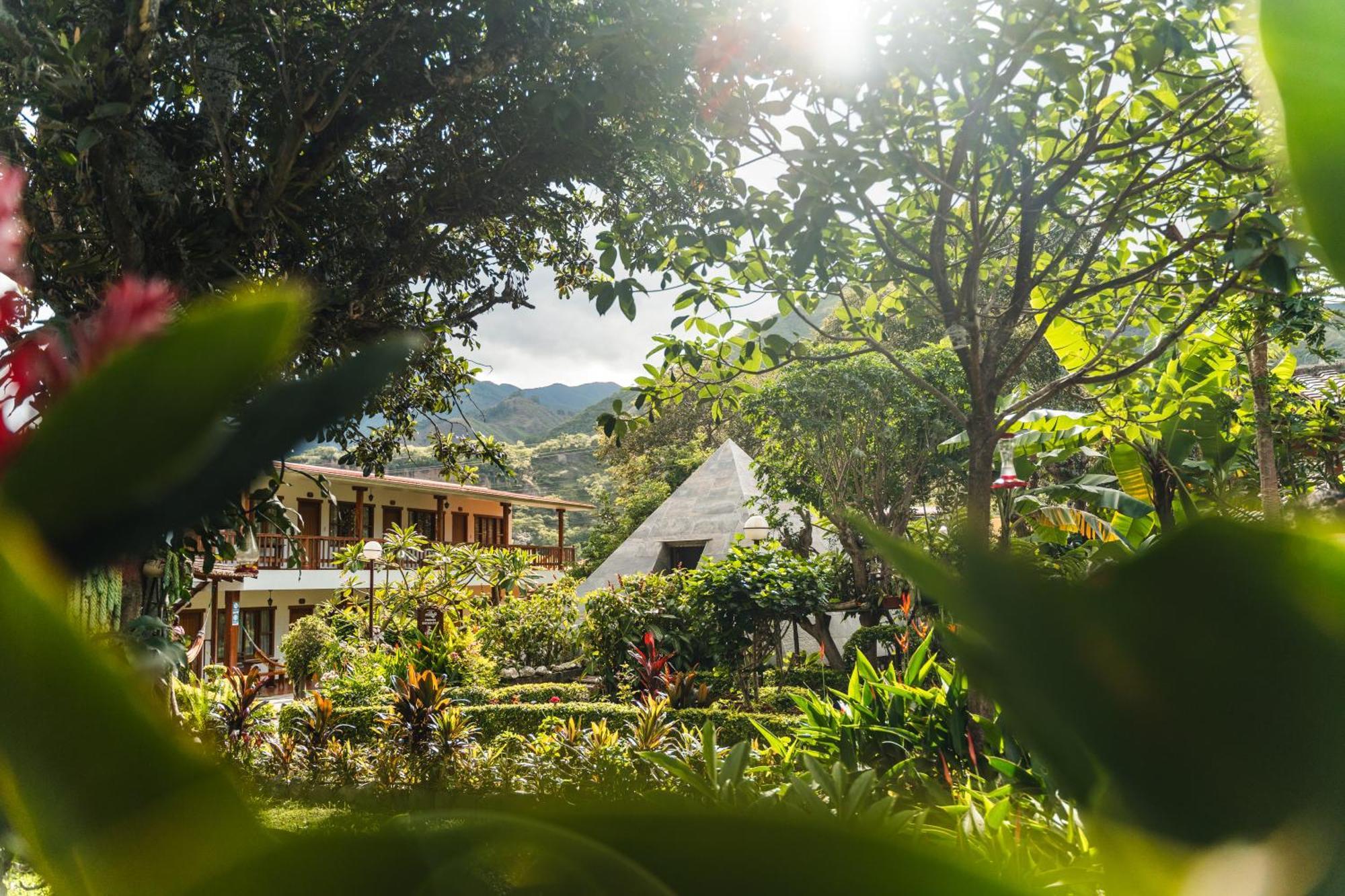 Hosteria Paraiso Vilcabamba Buitenkant foto